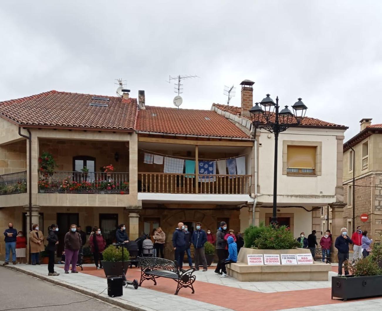 Palacios de la Sierra 02 #YoParoPorMiPueblo y #SanidadRuralDigna